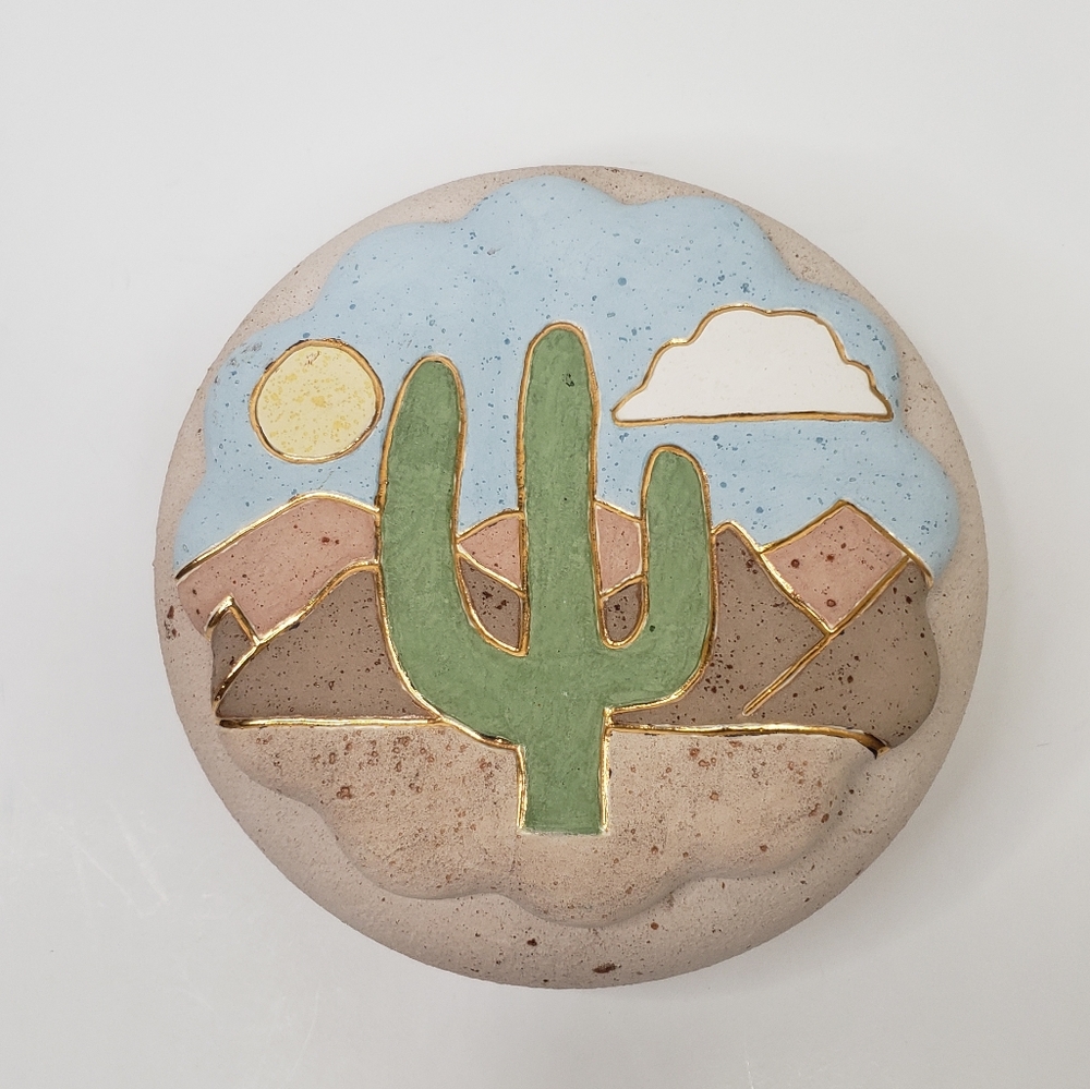 Vintage Cactus Ceramic Bowl With Lid - Picture 2 of 11
